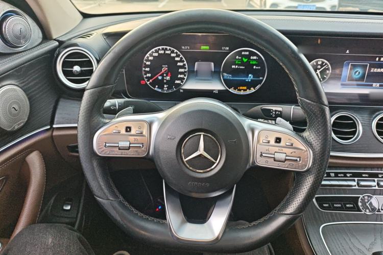 Used Mercedes-Benz E-Class 2019 E 260 L Sport Edition Steering Wheel