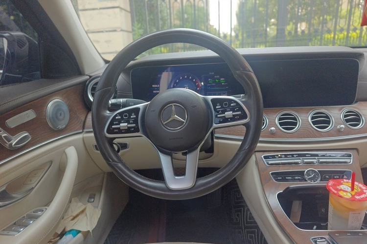 Used Mercedes-Benz E-Class 2019 E 260 L Steering Wheel