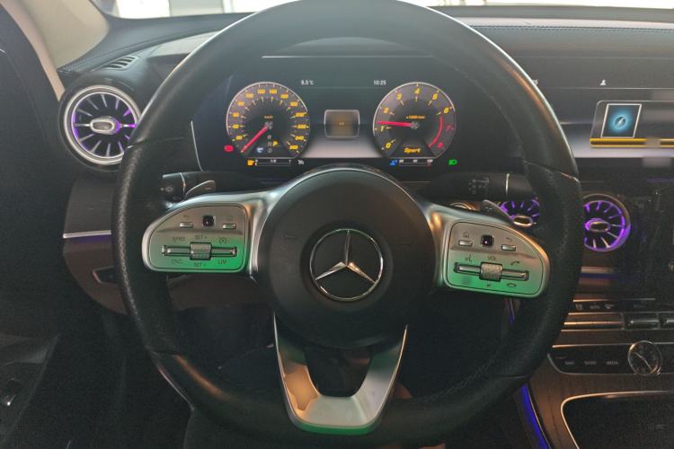 Used Mercedes-Benz E-Class 2019 Restyled E 300 L Sporty and Stylish Edition Steering Wheel