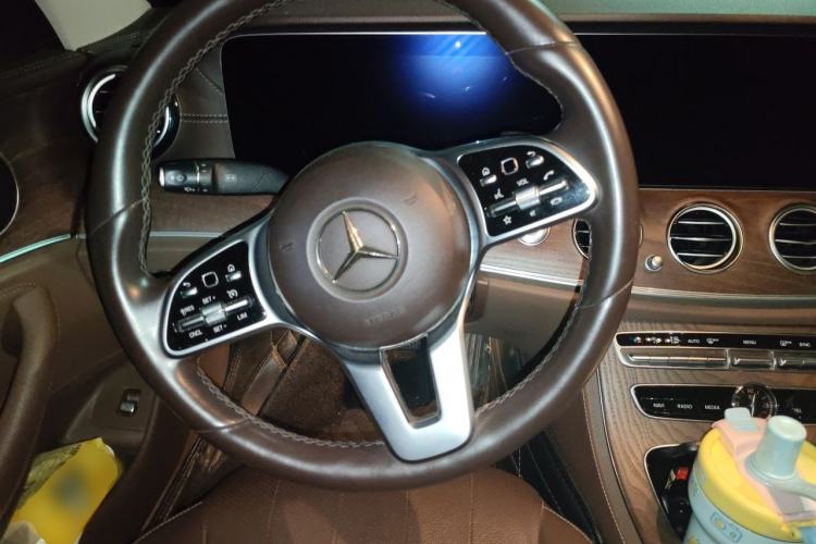 Used Mercedes-Benz E-Class 2019 E 300 L Stylish Model Steering Wheel
