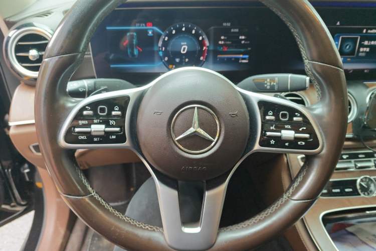 Used Mercedes-Benz E-Class 2019 E 300 L Luxury Model Steering Wheel