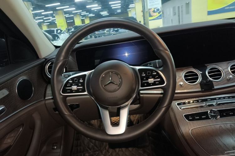 Used Mercedes-Benz E-Class 2019 E 200 L Steering Wheel