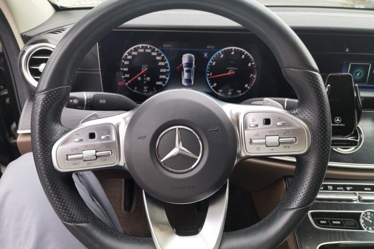 Used Mercedes-Benz E-Class 2019 E 200 L Sport Edition Steering Wheel