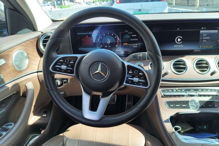 Used Mercedes-Benz E-Class 2019 E 300 L Luxury Model Steering Wheel