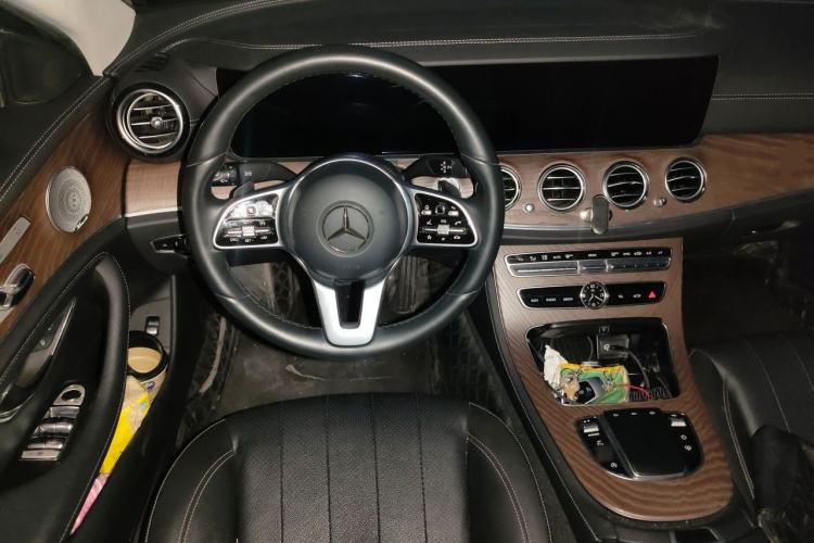 Used Mercedes-Benz E-Class 2019 Restyled E 300 L Luxury Edition Steering Wheel