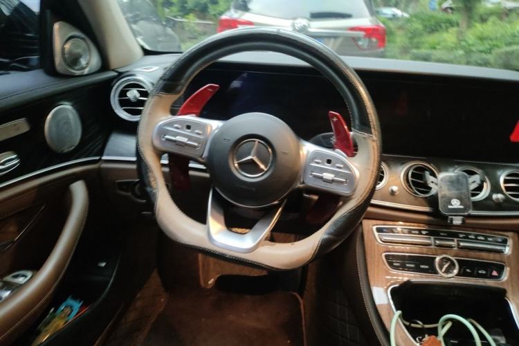 Used Mercedes-Benz E-Class 2019 E 300 L Sport Luxury Edition Steering Wheel