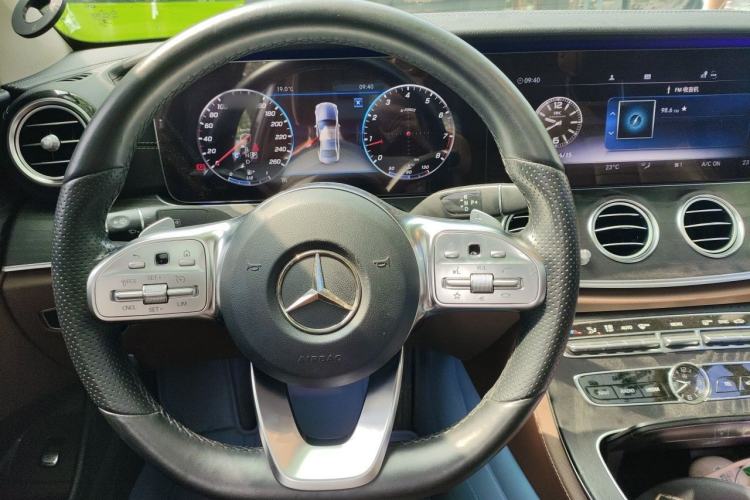 Used Mercedes-Benz E-Class 2019 Restyled E 300 L Sport Luxury Edition Steering Wheel