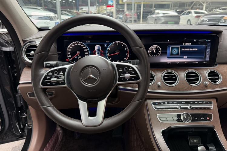 Used Mercedes-Benz E-Class 2019 E 200 L Steering Wheel