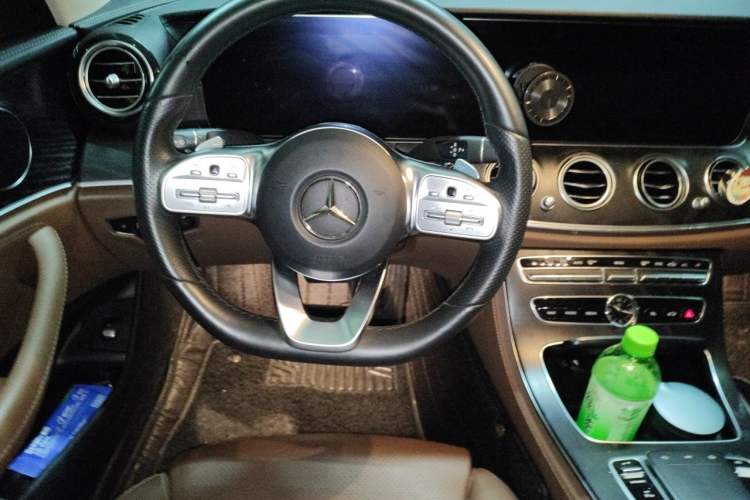 Used Mercedes-Benz E-Class 2019 E 260 L Sport Edition Steering Wheel