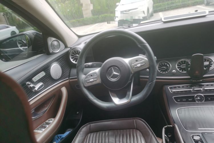 Used Mercedes-Benz E-Class 2019 E 260 L Sport Edition Steering Wheel
