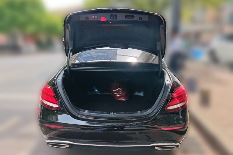 Used Mercedes-Benz E-Class 2019 Facelifted E 300 L Stylish Version Trunk