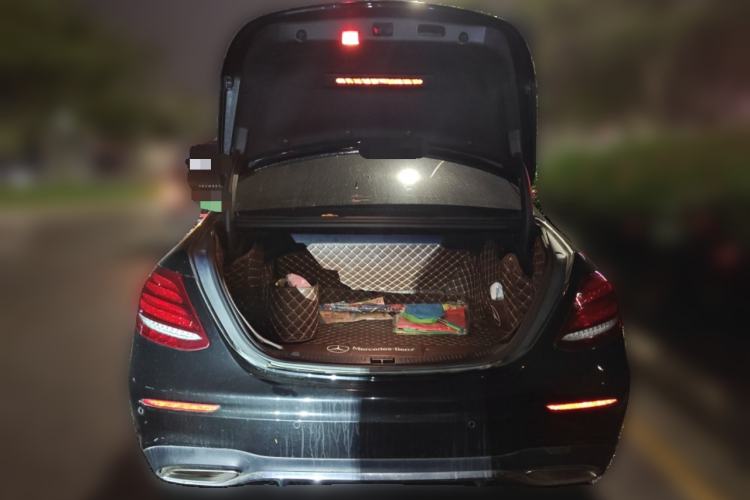 Used Mercedes-Benz E-Class 2019 E 200 L Sport Edition Trunk
