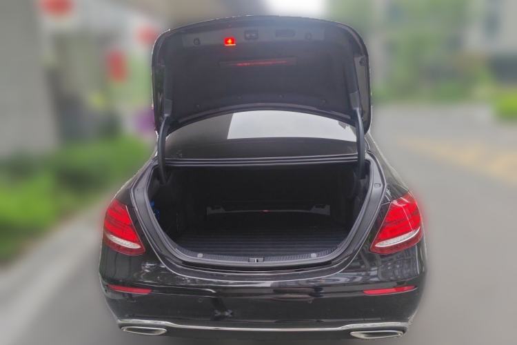 Used Mercedes-Benz E-Class 2019 Facelifted E 300 L Stylish Version Trunk