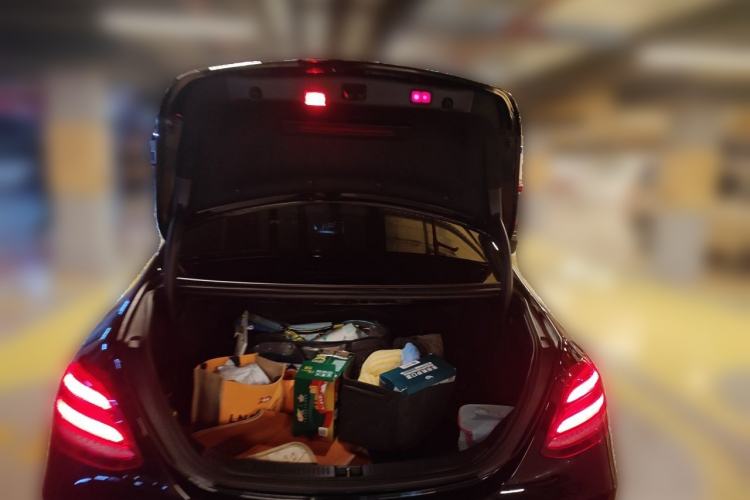 Used Mercedes-Benz E-Class 2019 Restyled E 300 L Sport Luxury Edition Trunk
