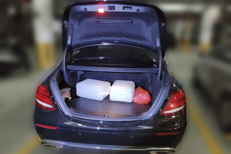 Used Mercedes-Benz E-Class 2019 E 260 L Trunk