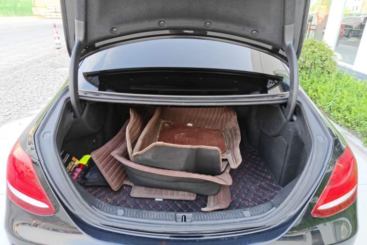 Used Mercedes-Benz E-Class 2019 E 300 L Stylish Model Trunk