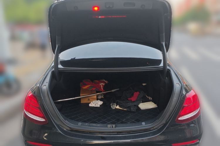 Used Mercedes-Benz E-Class 2019 Restyled E 300 L Sporty and Stylish Edition Trunk
