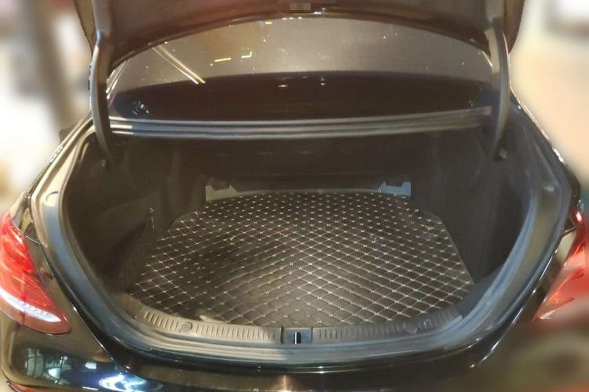 Used Mercedes-Benz E-Class 2019 E 300 L Sporty and Stylish Model Trunk