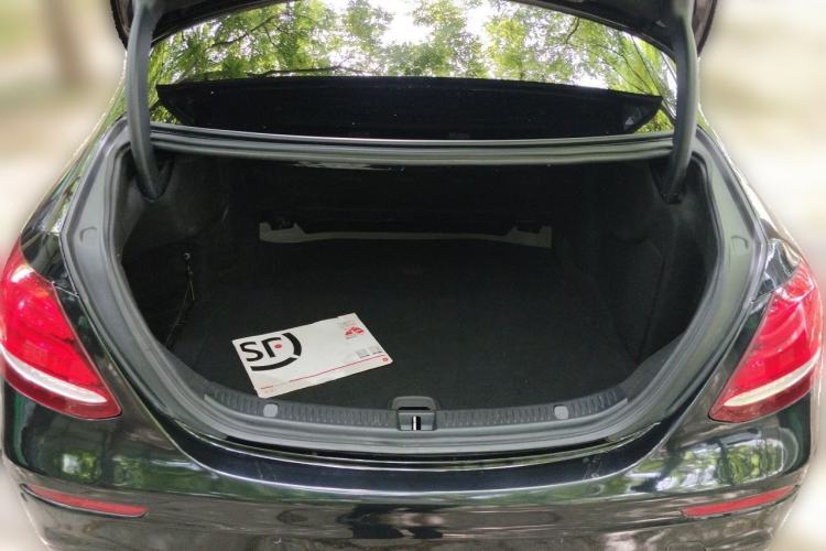 Used Mercedes-Benz E-Class 2019 E 200 L Sport Edition Trunk