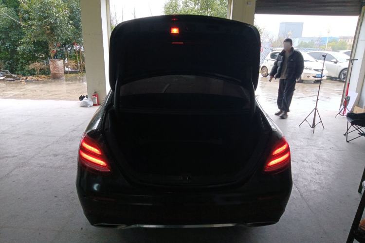 Used Mercedes-Benz E-Class 2019 Restyled E 300 L Sporty and Stylish Edition Trunk