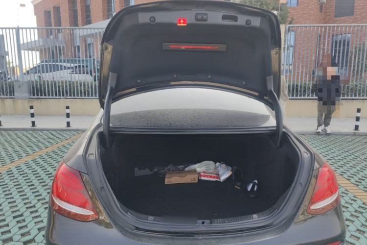 Used Mercedes-Benz E-Class 2019 E 200 L Sport Edition Trunk