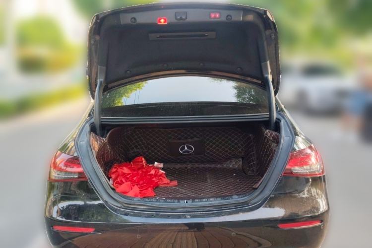 Used Mercedes-Benz E-Class 2019 Restyled E 300 L Luxury Edition Trunk