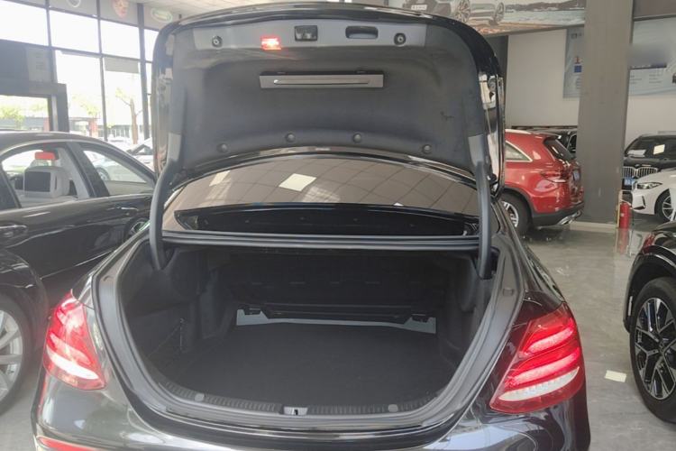 Used Mercedes-Benz E-Class 2019 E 260 L Sport Edition Trunk