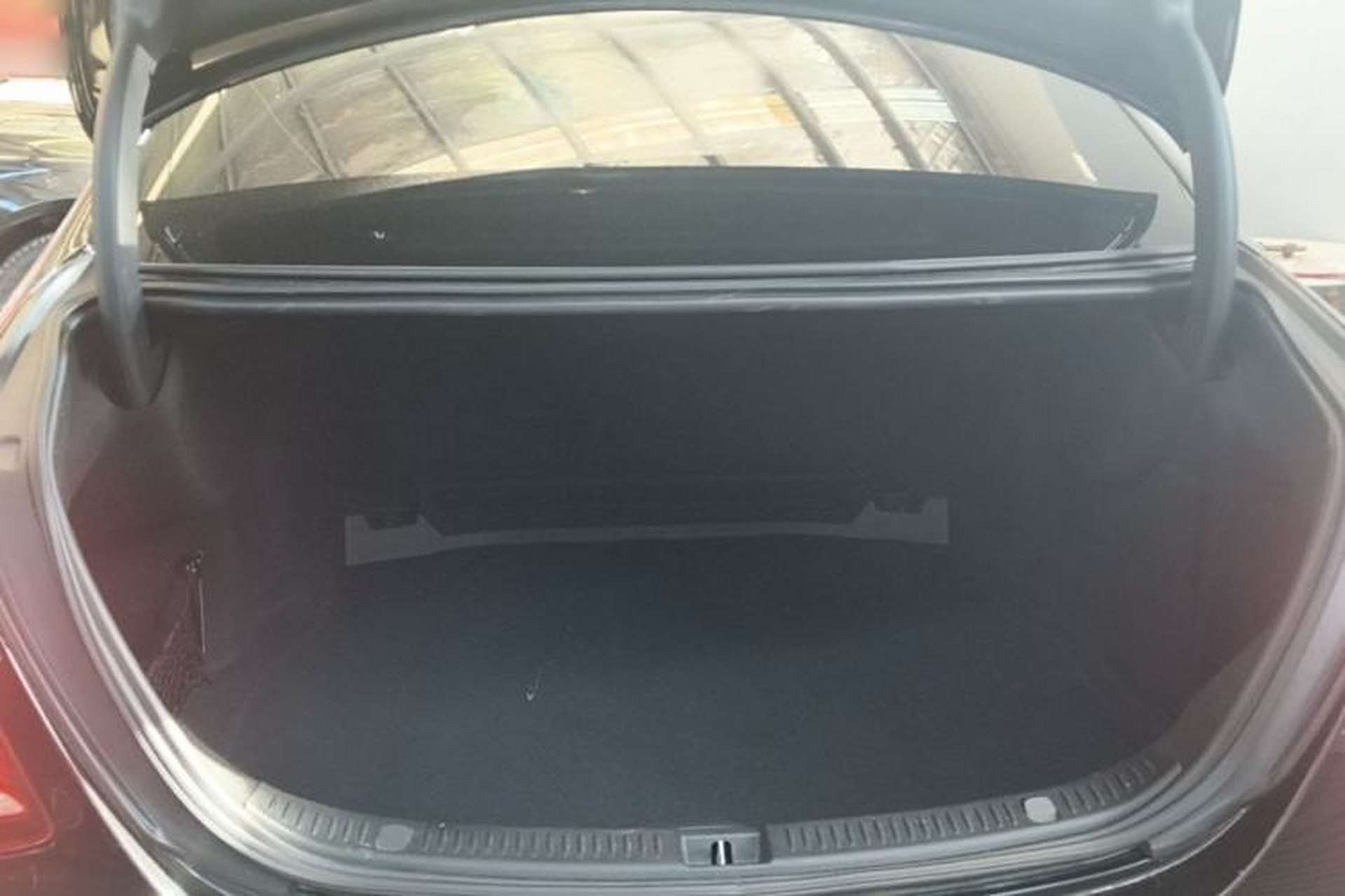 Used Mercedes-Benz E-Class 2019 E 300 L Stylish Model Trunk