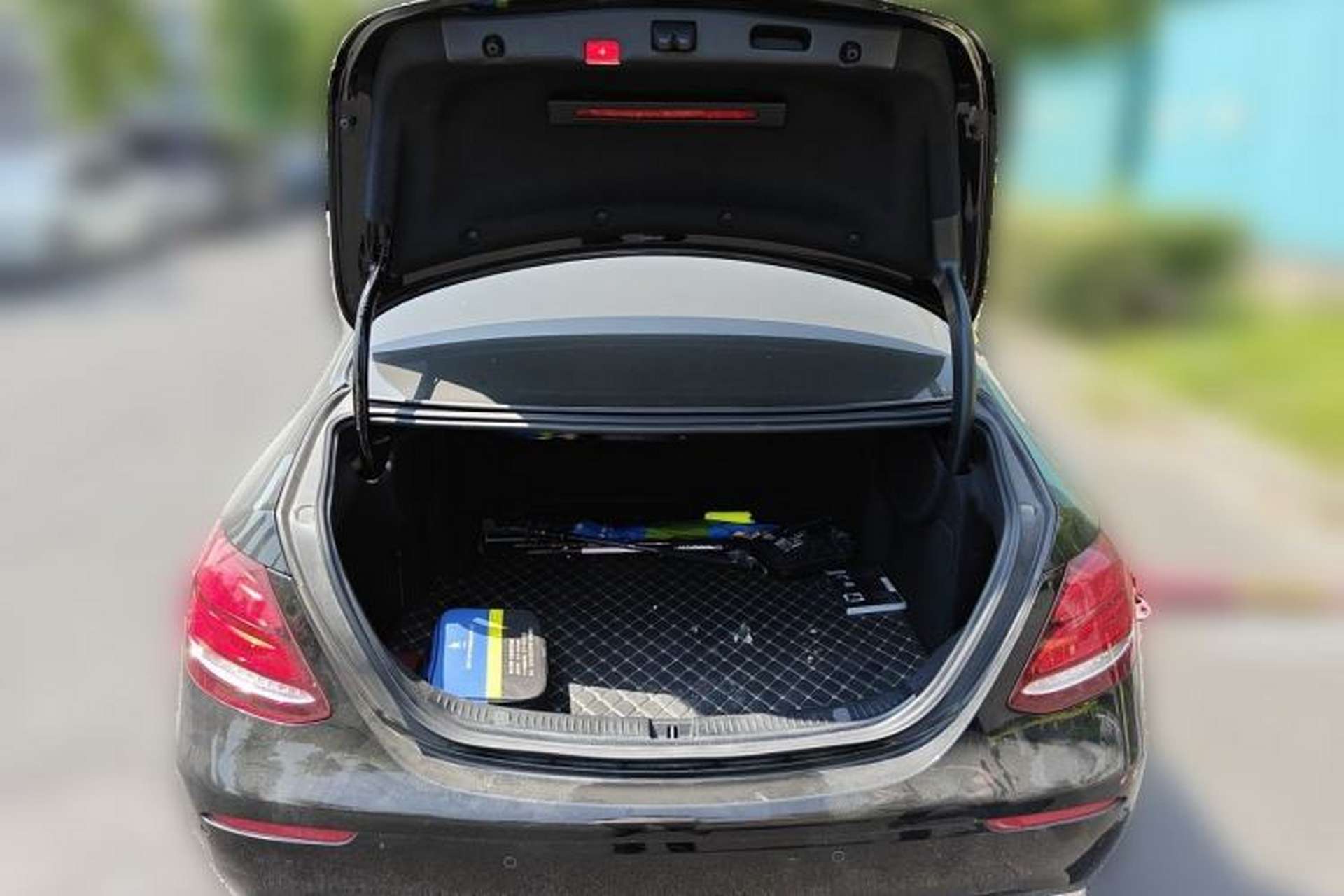 Used Mercedes-Benz E-Class 2019 Facelifted E 300 L Stylish Version Trunk