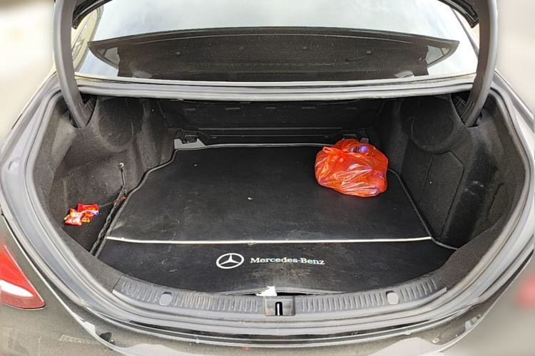 Used Mercedes-Benz E-Class 2019 E 300 L Sporty and Stylish Model Trunk