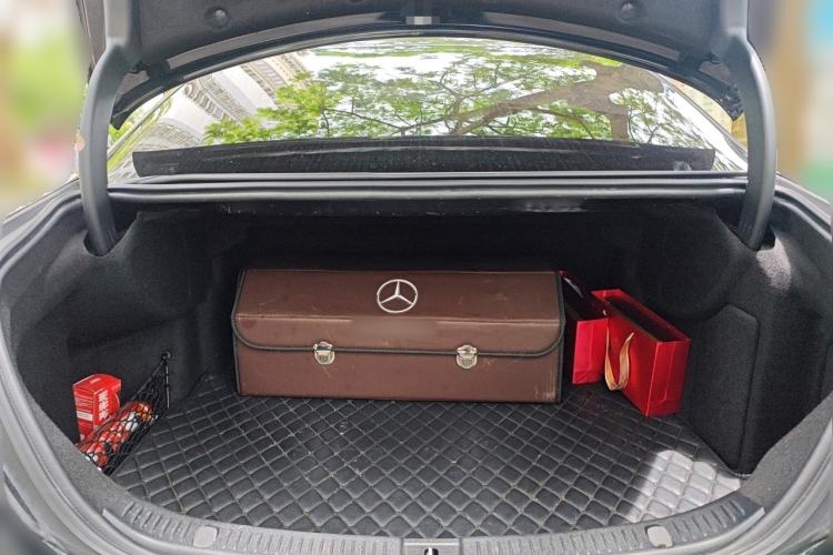 Used Mercedes-Benz E-Class 2019 Restyled E 300 L Luxury Edition Trunk