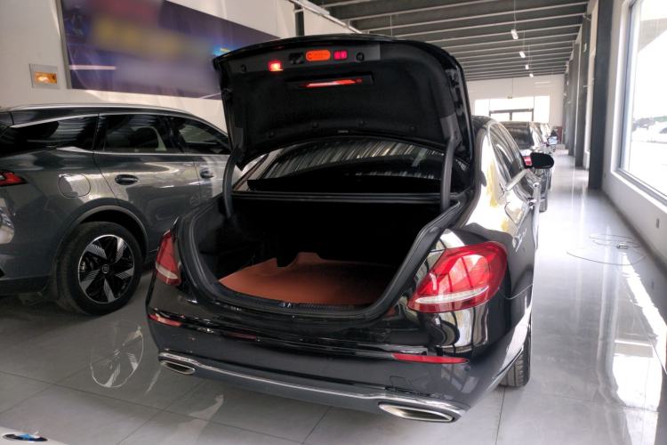 Used Mercedes-Benz E-Class 2019 E 300 L Luxury Model Trunk