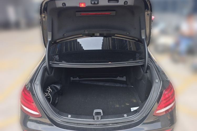 Used Mercedes-Benz E-Class 2019 E 260 L Sport Edition Trunk