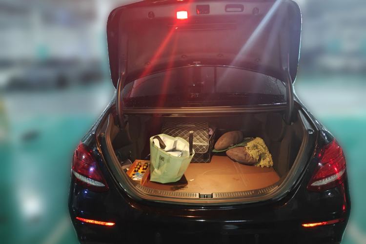 Used Mercedes-Benz E-Class 2019 Restyled E 300 L Sporty and Stylish Edition Trunk