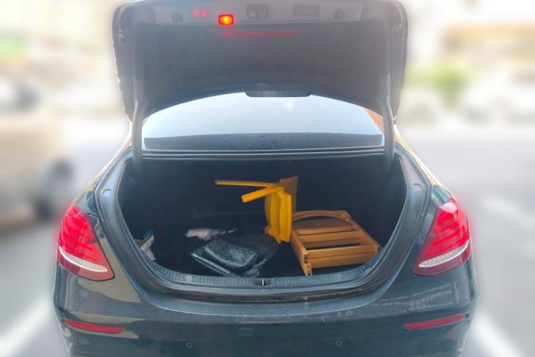 Used Mercedes-Benz E-Class 2019 Restyled E 300 L Sporty and Stylish Edition Trunk