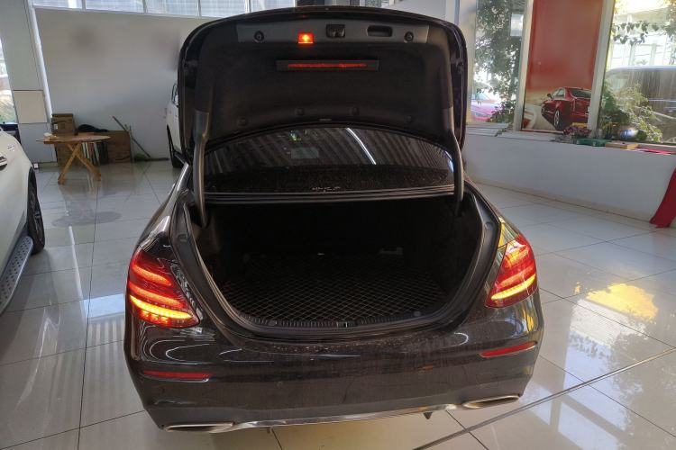 Used Mercedes-Benz E-Class 2019 E 260 L Sport Edition Trunk