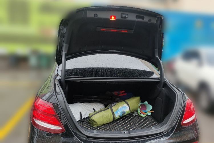 Used Mercedes-Benz E-Class 2019 E 200 L Sport Edition Trunk