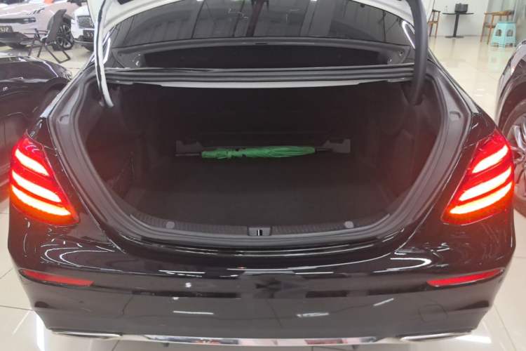 Used Mercedes-Benz E-Class 2019 Restyled E 300 L Sporty and Stylish Edition Trunk