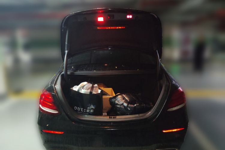 Used Mercedes-Benz E-Class 2019 Restyled E 300 L Sport Luxury Edition Trunk