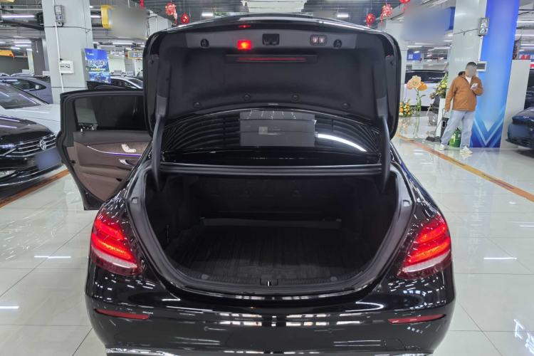 Used Mercedes-Benz E-Class 2019 E 300 L Luxury Model Trunk