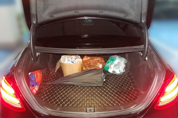 Used Mercedes-Benz E-Class 2019 Restyled E 300 L Sport Luxury Edition Trunk