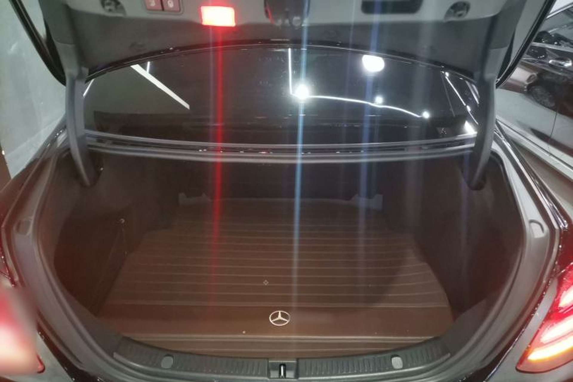 Used Mercedes-Benz E-Class 2019 Facelifted E 300 L Stylish Version Trunk