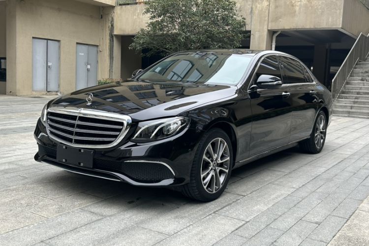 Ojetý Mercedes-Benz E-Class 2019 E 200 L Guazi used car, China used car export, Used car for sale, Used cars, Cheapest cars for sale