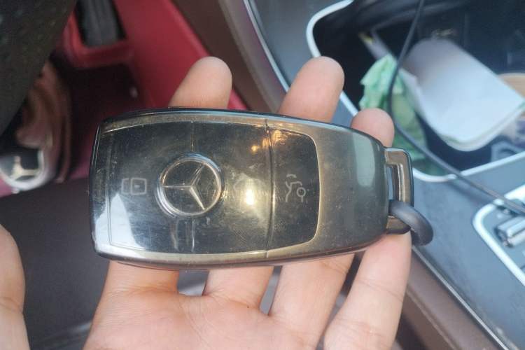 Used Mercedes-Benz E-Class 2019 Restyled E 300 L Sport Luxury Edition Vehicle Key