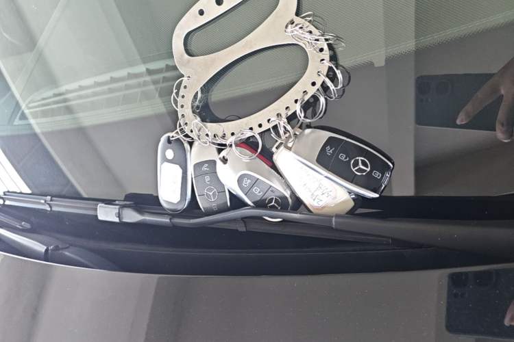 Used Mercedes-Benz E-Class 2019 Restyled E 300 L Luxury Edition Vehicle Key