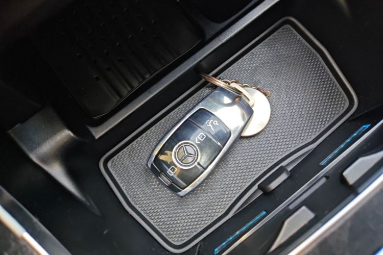Used Mercedes-Benz E-Class 2019 Restyled E 300 L Sport Luxury Edition Vehicle Key