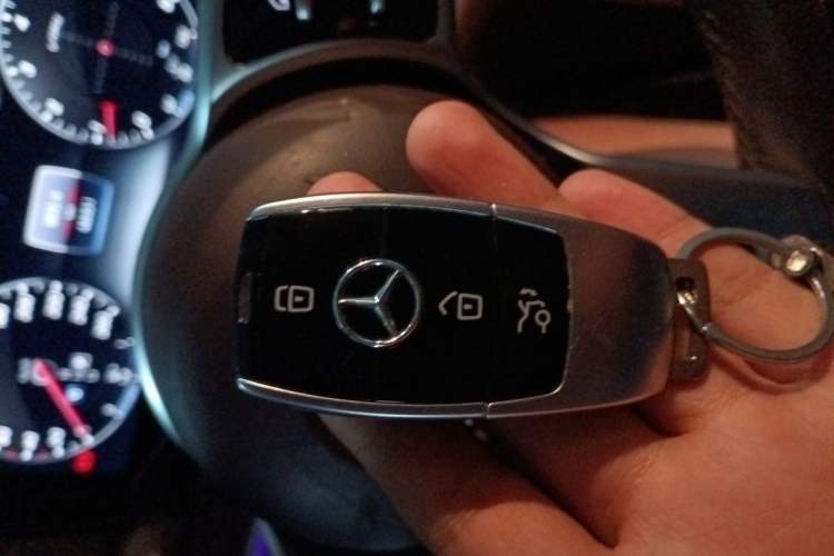 Used Mercedes-Benz E-Class 2019 E 300 L Stylish Model Vehicle Key