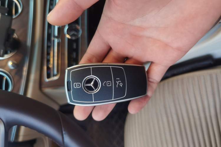 Used Mercedes-Benz E-Class 2019 E 300 L Luxury Model Vehicle Key