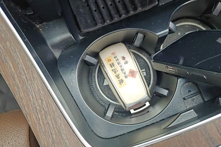 Used Mercedes-Benz E-Class 2019 E 200 L Vehicle Key