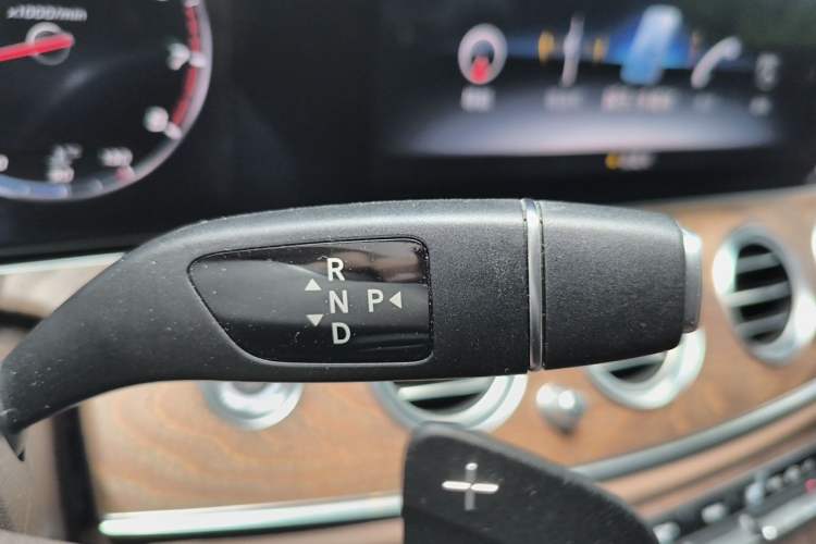 Used Mercedes-Benz E-Class 2019 E 300 L Luxury Model Vehicle Key